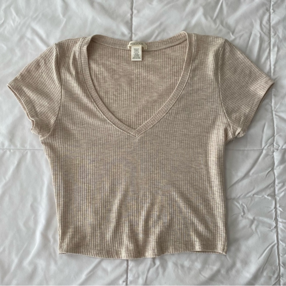 Ribbed V Neck Crop Top